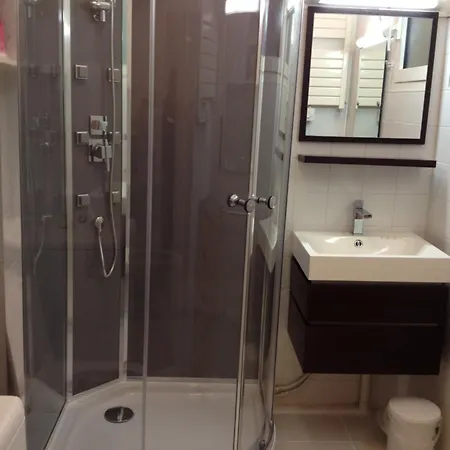 Aria Marina شقة